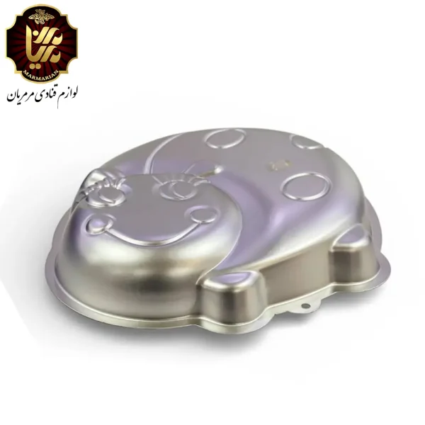 قالب کیک طرح کفشدوزک مناسب پخت کیک